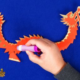 Draw on your creative talents and join Oriel y Parc&rsquo;s Digital Dragon Parade