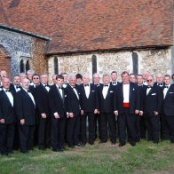 C&ocirc;r Meibion Morlais Singing in Kent