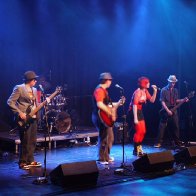 317532_10150417263368023_773198022_10202544_312671601_n