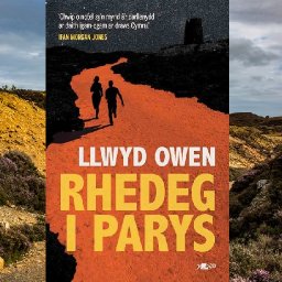 review-rhedeg-i-parys-is-an-adrenaline-fuelled-cross-country-chase