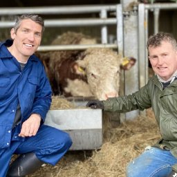 i-would-encourage-anyone-to-start-learning-welsh-says-james-hook-after-intensive-course-with-nigel-owens