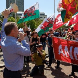 independence-supporters-reject-elite-label-from-knighted-pollster-nationcymru