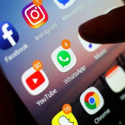 social-media-a-force-for-good-in-welsh-politics-laura-mcallister