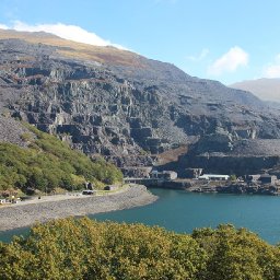 concern-that-making-slate-quarries-unesco-site-will-worsen-over-tourism-in-welsh-language-communities