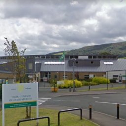 welsh-medium-primary-school-set-to-expand