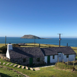 two-bedroom-cottage-goes-on-sale-for-500000-amid-housing-crisis