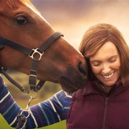review-dream-horse-is-pitch-perfect-escapism-for-these-troubled-times