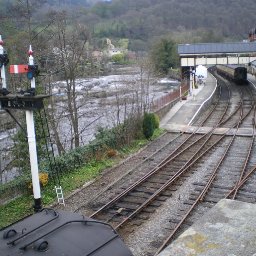 historic-railway-hopes-to-get-back-on-track