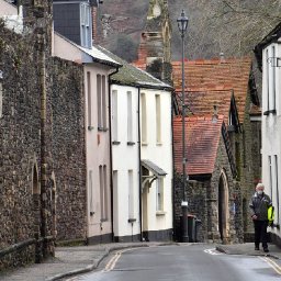 take-our-quiz-to-see-how-well-do-you-know-caerleon-and-its-history