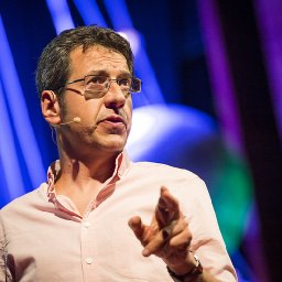 grotesque-guardian-columnist-slams-second-homes-at-welsh-housing-conference