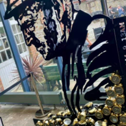 poignant-sculpture-unveiled-as-memorial-to-the-victims-of-aberfan