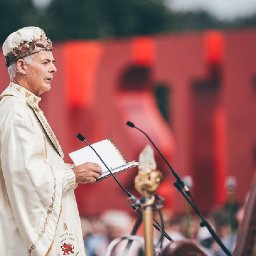 archdruid-slams-arts-council-of-wales-for-undermining-the-welsh-language