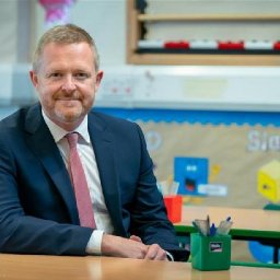 education-minister-to-outline-plans-for-23-new-welsh-medium-primary-schools
