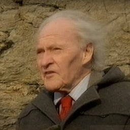 a-brave-voice-stilled-r-sthomas-life-and-poetry-explored-in-new-exhibition