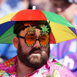 how-to-keep-yourselves-and-others-cool-on-what-is-likely-to-be-wales-hottest-ever-day