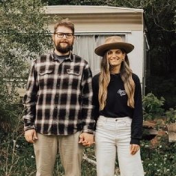 the-tiktok-couple-who-have-spent-their-life-savings-on-an-abandoned-holiday-park