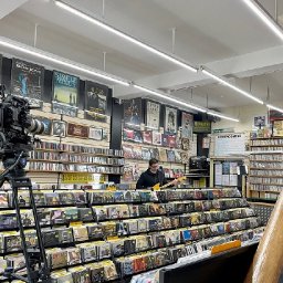 welsh-language-artist-to-record-special-live-sessions-in-iconic-locations-across-swansea