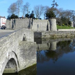 mythical-stories-set-to-illuminate-cardigan-castle