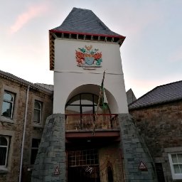 cyngor-gwynedd-to-use-welsh-language-name-only-as-campaigners-urge-others-to-follow-suit