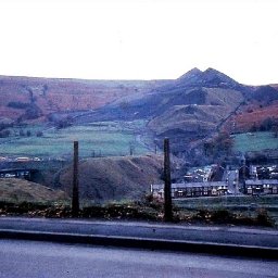 black-tips-and-pyramids