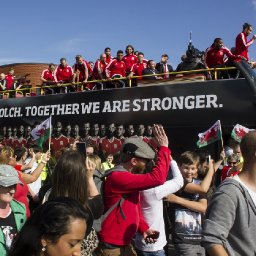 why-confidence-and-chaos-have-led-the-welsh-to-embrace-a-twenty-first-century-identity