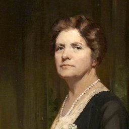 sculptor-jane-robbins-commissioned-to-create-statue-of-suffragette-lady-rhondda-in-newport