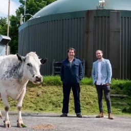 welsh-farmers-are-turning-cow-poo-into-cash-by-mining-cryptocurrency-with-it