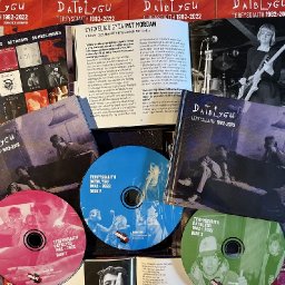 a-60-track-retrospective-of-40-years-of-datblygu-is-set-for-release