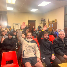 community-raises-over-90000-in-pledges-to-buy-and-reopen-their-beloved-local-pub