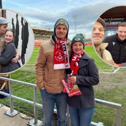 meet-the-american-couple-that-got-engaged-in-wrexham-while-on-holiday-in-the-city