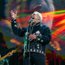 tom-jones-announces-show-at-cardiff-castle-this-summer