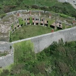inside-the-eerie-welsh-coastal-fort-on-sale-for-just-190k