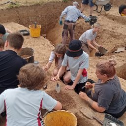 how-a-local-community-helped-us-make-incredible-prehistoric-discoveries