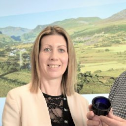 glass-made-from-slate-tested-for-welsh-wine-and-cider-producer