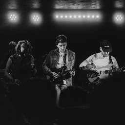 listen-to-the-music-calling-for-welsh-music-events-outside-of-wales