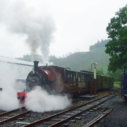 trains-return-to-corris-railway-75-years-after-its-closure