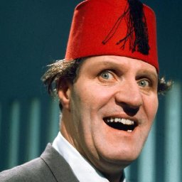 the-collection-of-tommy-coopers-funniest-jokes-that-will-make-you-laugh