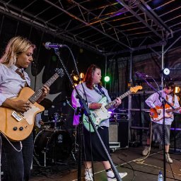 welsh-language-music-festival-returns-to-swansea