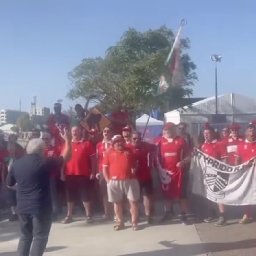 watch-flashmobs-brilliant-rendition-of-national-anthem-in-nantes