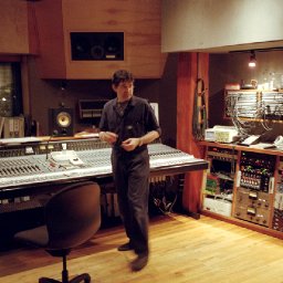 music-%E2%80%98recording-engineer%E2%80%99-steve-albini-talks-wales%2C-john-cale%2C-the-manics%2C-rockfield-studios%2C-and-newport%E2%80%99s-legendary-tj%E2%80%99s
