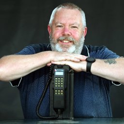 welsh-grandads-brick-phone-worth-1k-wins-uks-oldest-mobile-phone-competition-heraldwales