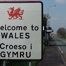 how-the-welsh-language-is-being-promoted-to-help-migrants-feel-at-home