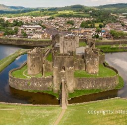 what-is-the-largest-castle-in-wales
